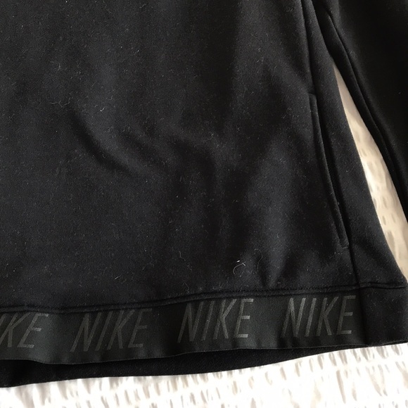 Nike long sleeve sweatshirt - Picture 2 of 3